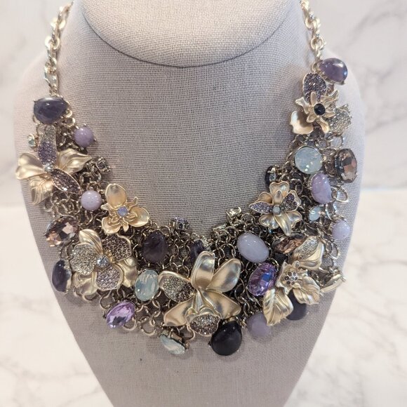 White House Black Market Goldtone Flower Statement Necklace - Picture 3 of 9